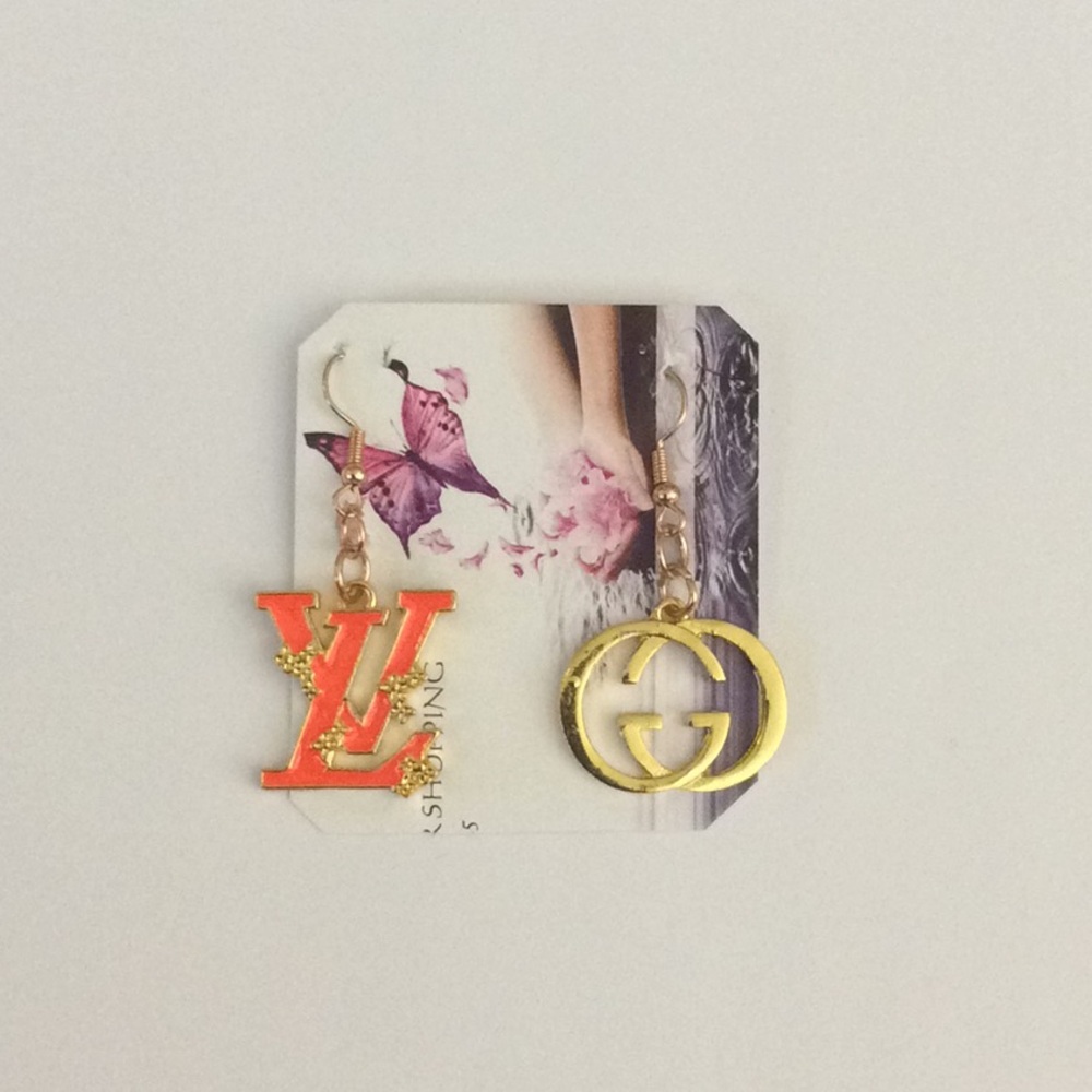a multi color gold plated fashion earrings 💕💕#1